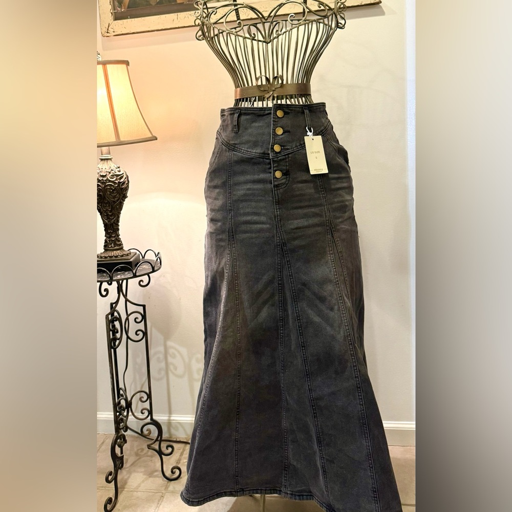 Long Grey Denim Skirt. High wasted. Fitted stretch in waist & hips. Ankle length